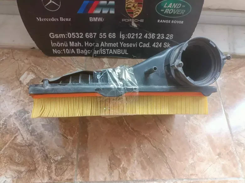 Volkswagen Touareg Hava Filtresi Çıkma 7L0129601