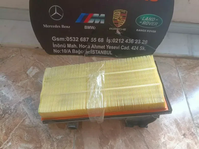 Volkswagen Touareg Hava Filtresi Çıkma 7L0129601