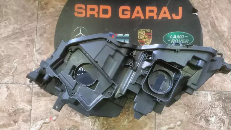 Volvo S90 2019-23 Sağ Far Kasası