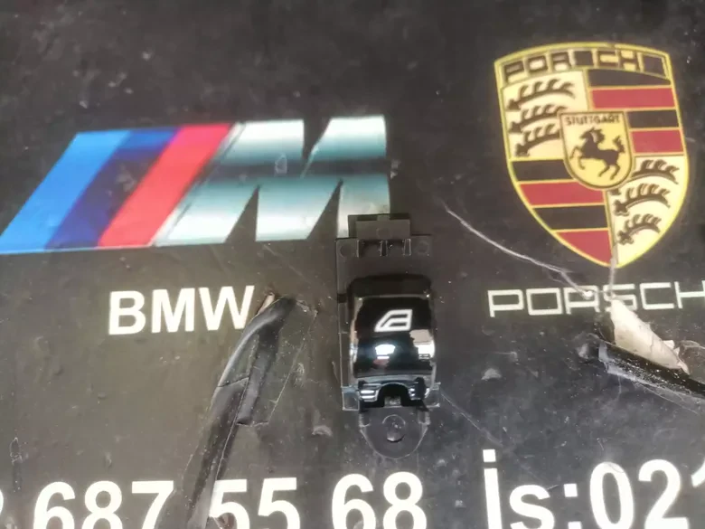 Volvo S90 V90 XC90 Tekli Cam Düğmesi 31376458