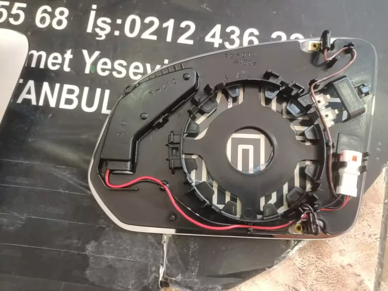 Volvo XC40 Ayna Cami Kör Nokta Asistani Karartma Elk
