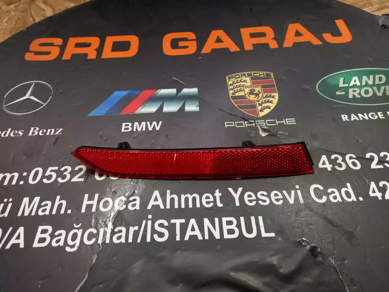 VW Passat 2015-18 Sağ Dış Arka Tampon Reflektörü 3G0945106B
