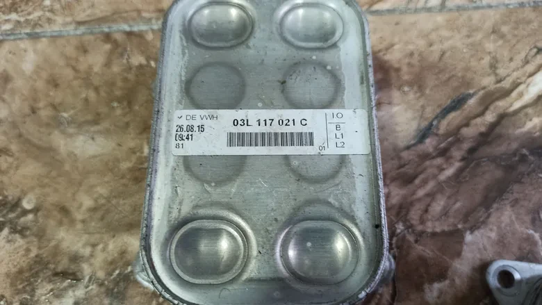 VW Polo, Jetta, Cc, Passat Yağ Soğutucu 03L117021C
