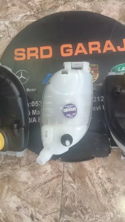 W176 Radyatör Yedek Su Deposu Sıfır İthal 2465000049