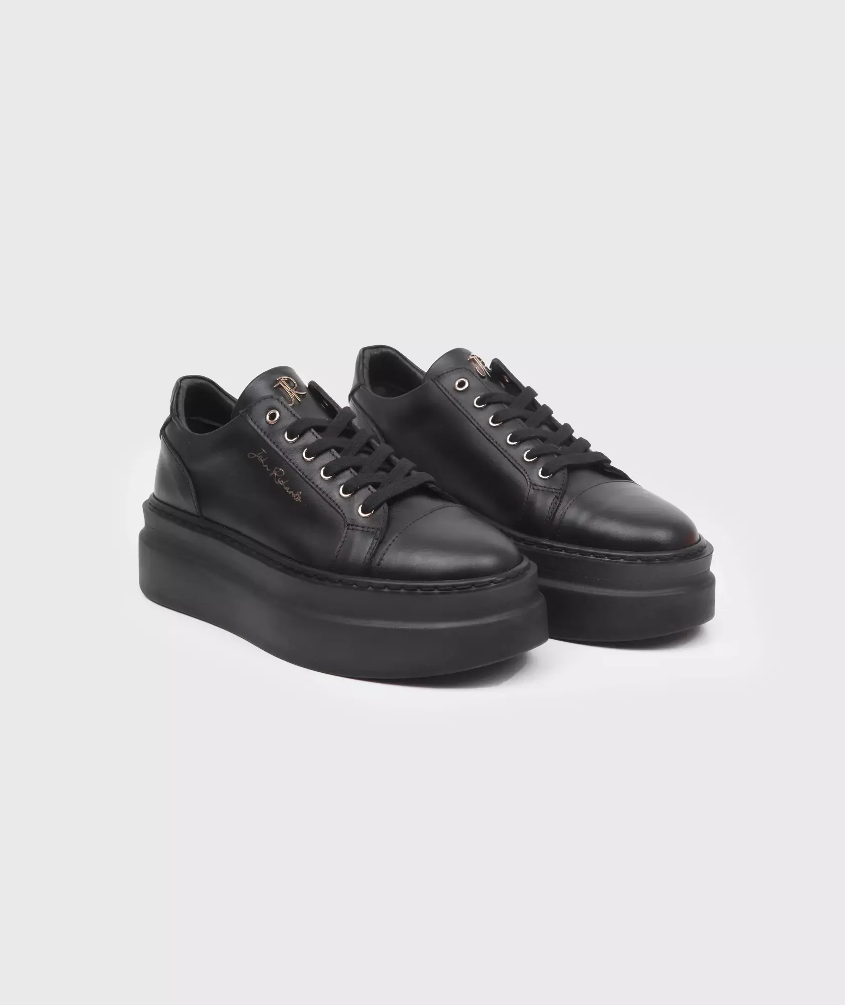 Comfortable Sports Shoes Black