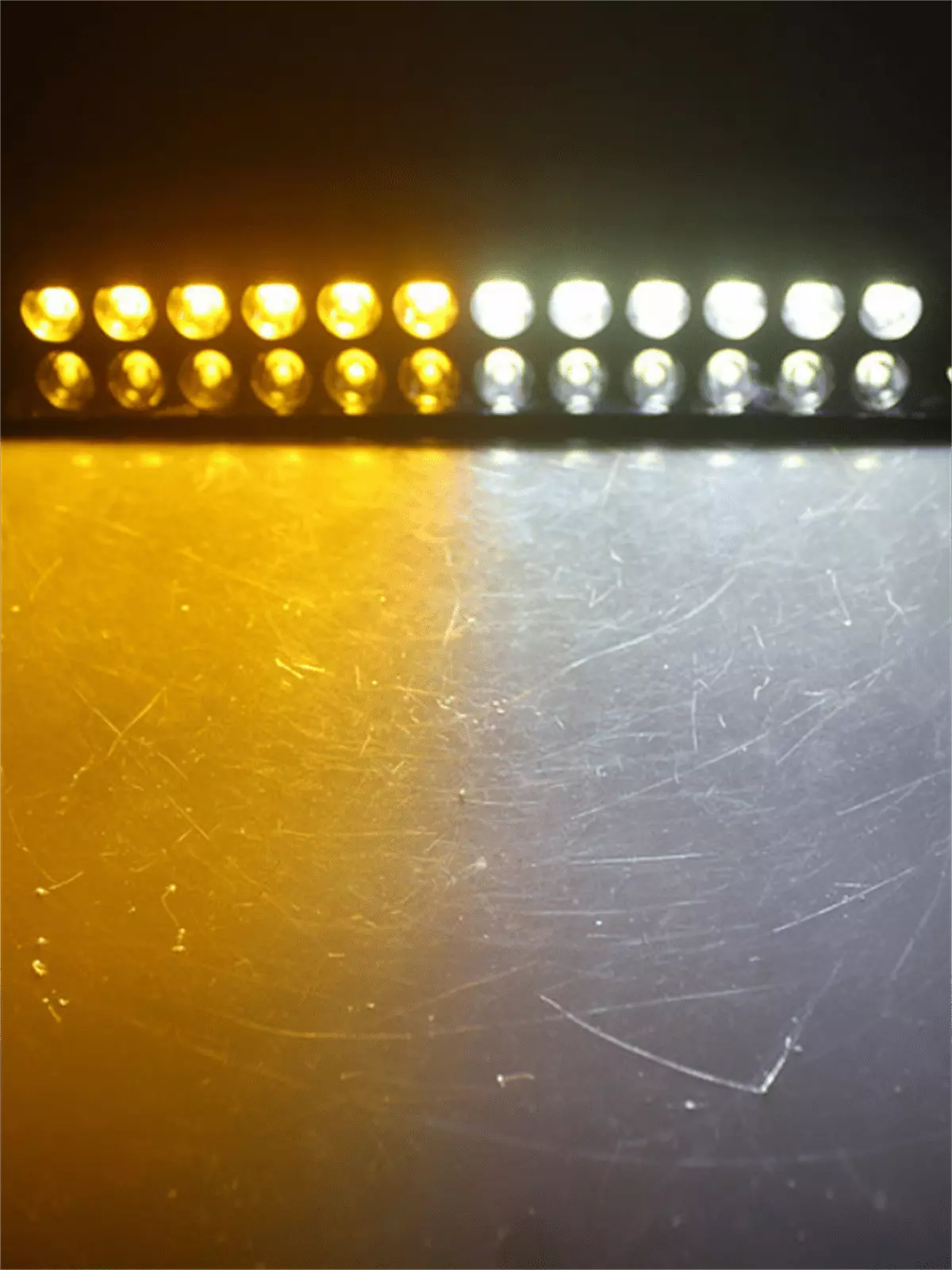 S12 12V Çakmaklık Girişli Cam Içi Vantuzlu Yanıp Sönen Ledi Turuncu Beyaz 12 Ledli