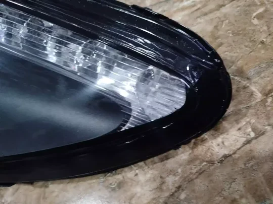 Aston Martin Rapid Sağ Far Cam Yapılmıştır