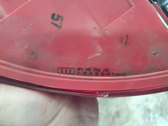 Audi A3 2008-2013 Sağ Dış Stop 8P4945096E