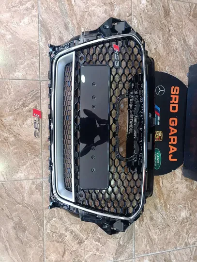 Audi A3 2013-15 Krom Siyah RS3 Panjur Sıfır