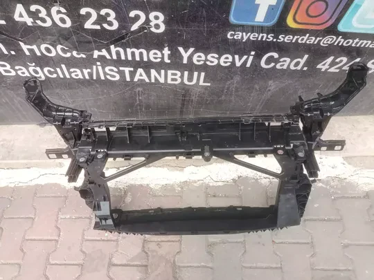 Audi A3 2013-20 Ön Panel Sıfır Yns 8V0805588