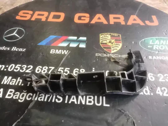 Audi A3 2013 2017 Tampon Ayağı Sağ 8V3807184A