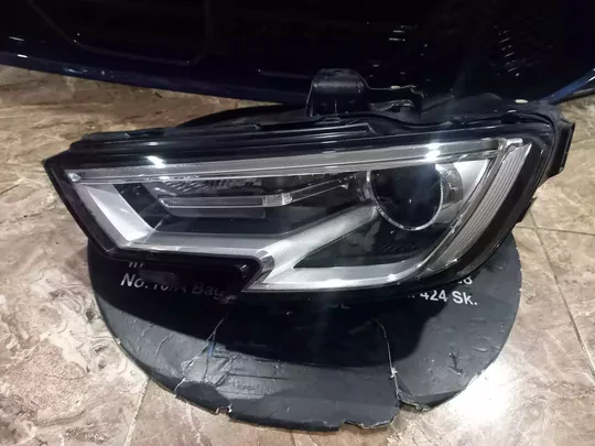Audi A3 2016-20 Sol Zenon Far 8V0941005