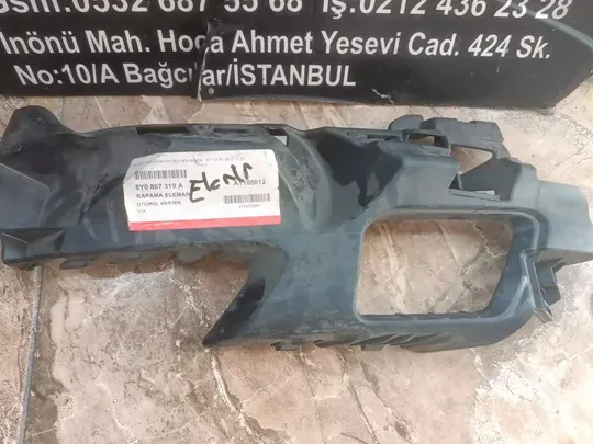 Audi A3 2020- Ön Tampon Braketi Sol 8Y0807319 Sıfır Orj