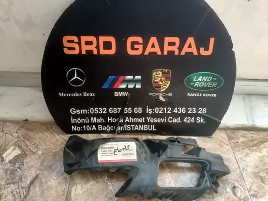 Audi A3 2020- Ön Tampon Braketi Sol 8Y0807319 Sıfır Orj