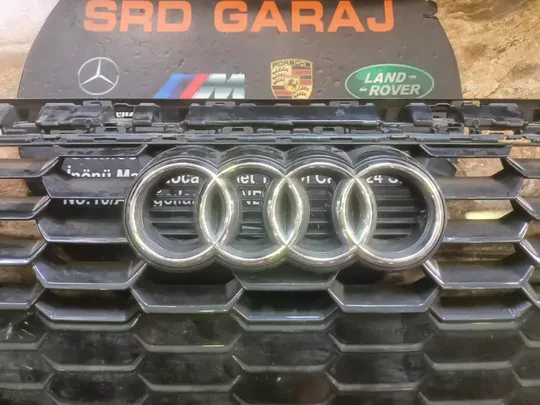 Audi A3 2020- Sline Ön Panjur Çıkma Orjinal 8Y0853651A