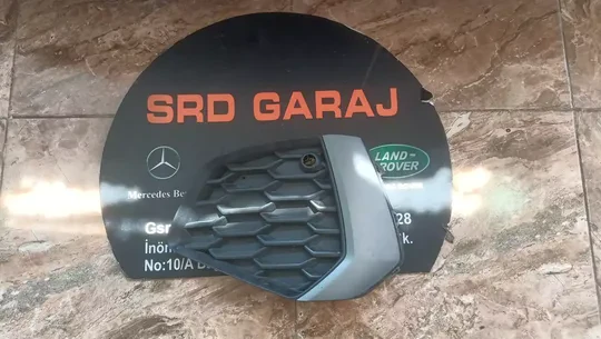 Audi A3 2021-23 Sol Sis Çerçevesi 8y0807681b