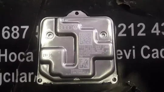 Audi A3 LED Far Beyni Orjinal Sıfır 8S0907397