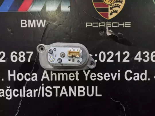 Audi A3 Sağ Far LED Modülü 8V0998474