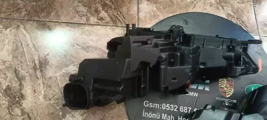 Audi A4 201-19 Matrix LED Far Kasası