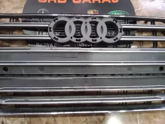 Audi A4 2016- Panjur Çıkma Orj