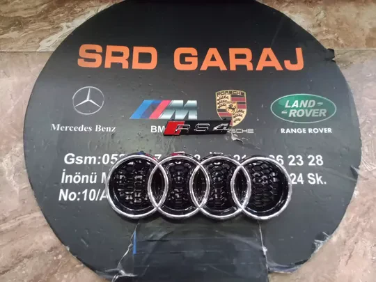 Audi A4 RS4 2008-2012 Panjur Arması