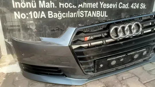 Audi A4 S4 2017- Çıkma Ön Tampon 8WD807437