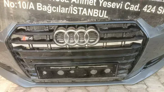 Audi A4 S4 2017- Çıkma Ön Tampon 8WD807437