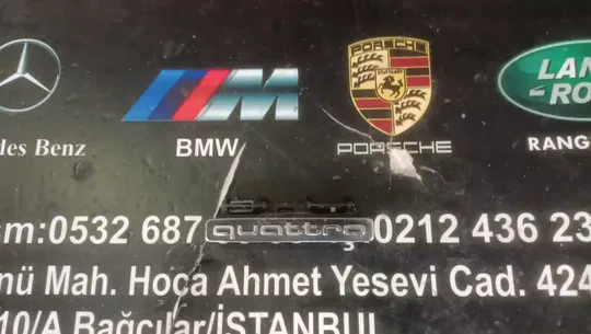 Audi A6 2018- Panjur Logosu Quattro 4K0853736