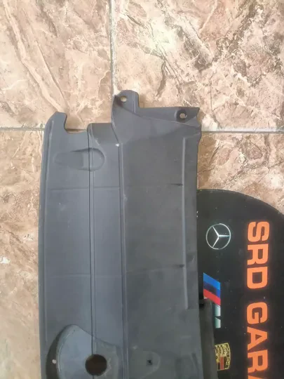 Audi A6 2019-25 Panel Üst Kaplaması Çıkma Orj 4K0807081