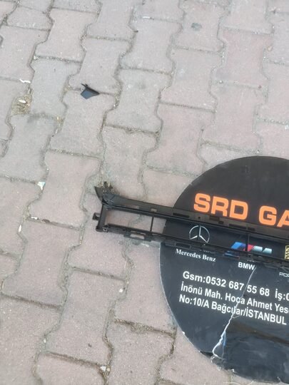 Audi A6 S Line Ön Tampon Alt Izgarası Sıfır 4K0807683A
