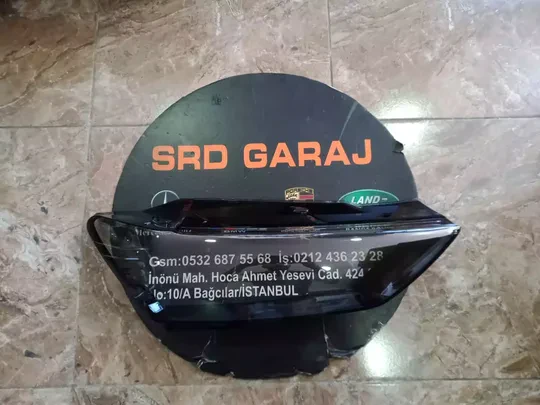 Audi A7 2019 2022 Sağ Far Camı