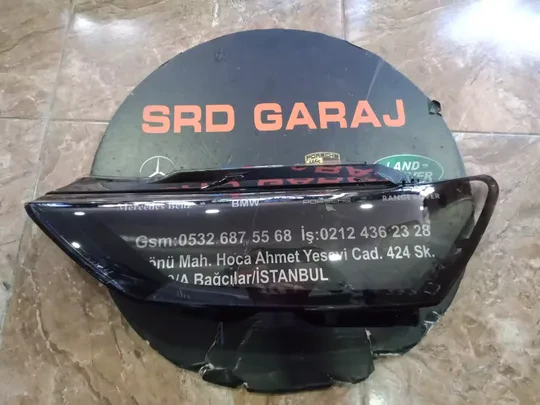Audi A7 2019 2022 Sağ Far Camı