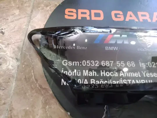 Audi A7 2019 2022 Sağ Far Camı