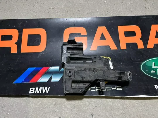 Audi E-Tron 2020-22 Su Bidonu Çıkma Orj 4KE955451