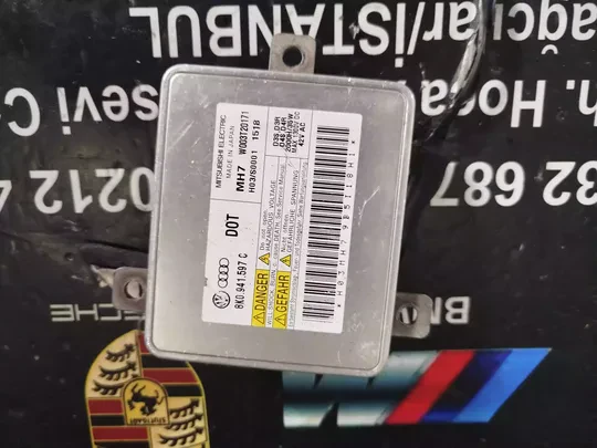 Audi LED Zenon Beyni Çıkma Orj 8K0941597C
