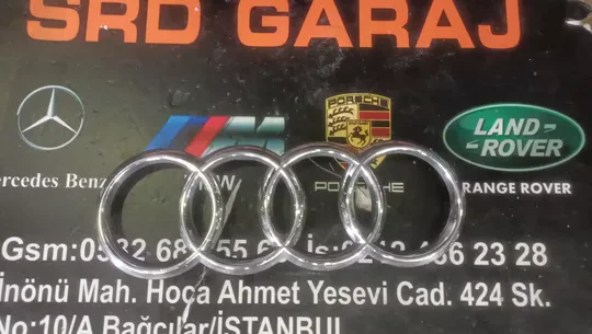 Audi Panjur Logosu Çıkma Orj 8t0853605