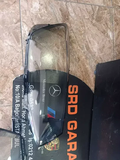 Audi Q2 2020-22 Sağ Sol Far Camı
