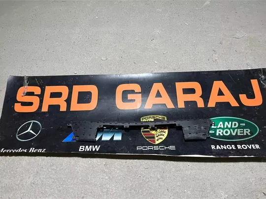 Audi Q3 F3 Radyatör Izgarası Kapağı Çıkma Orj 83F853222
