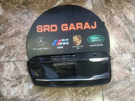 Audi Q7 2016 2018 Sağ Sis Far Çerçevesi 4M0807682