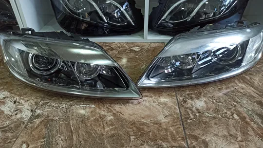 Audi Q7 Sağ Sol Zenon Far
