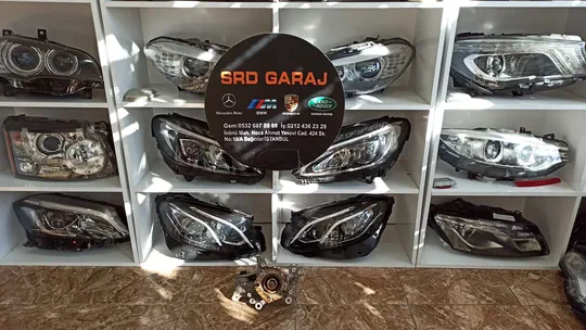 Audi S4 A5 Arka Sağ Taşıyıcı 8W0505436AA