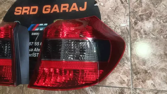 BMW 1 Serisi E87 2004-07 Sağ Sol Füme Stop 0397035 0397034