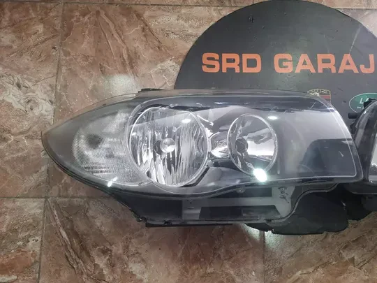 BMW 1 Serisi E87 Sağ Sol Far 7249649-7249652