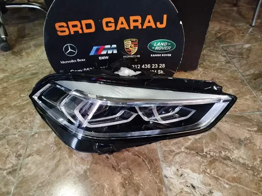BMW 1 Serisi F40 Sağ Far 9482808