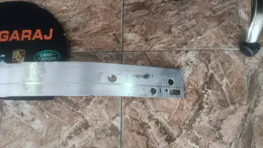 BMW 2 Serisi F45 Ön Tampon Demiri Sıfır Orjinal 7418291