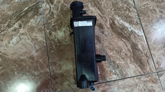 BMW 3,5 Serisi E46 X3 E83 Yedek Su Deposu 376755-111