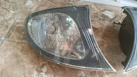 BMW 3 Serisi E46 Sağ Sol Sinyal