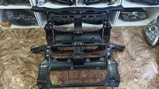 BMW 3 Serisi E90 LCI Ön Panel
