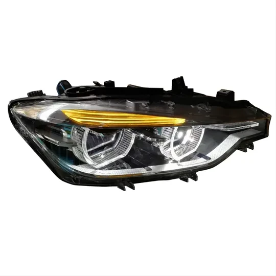 BMW 3 Serisi F30 Dönüşüm LCI Far