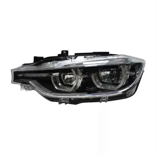 BMW 3 Serisi F30 Dönüşüm LCI Far